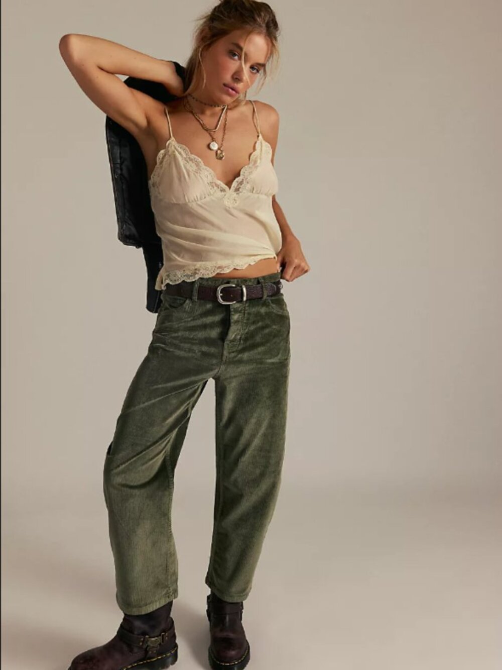 We The Free Barrel Wide Leg Corduroy Ankle Pants Deep Trance size 31 | NWT